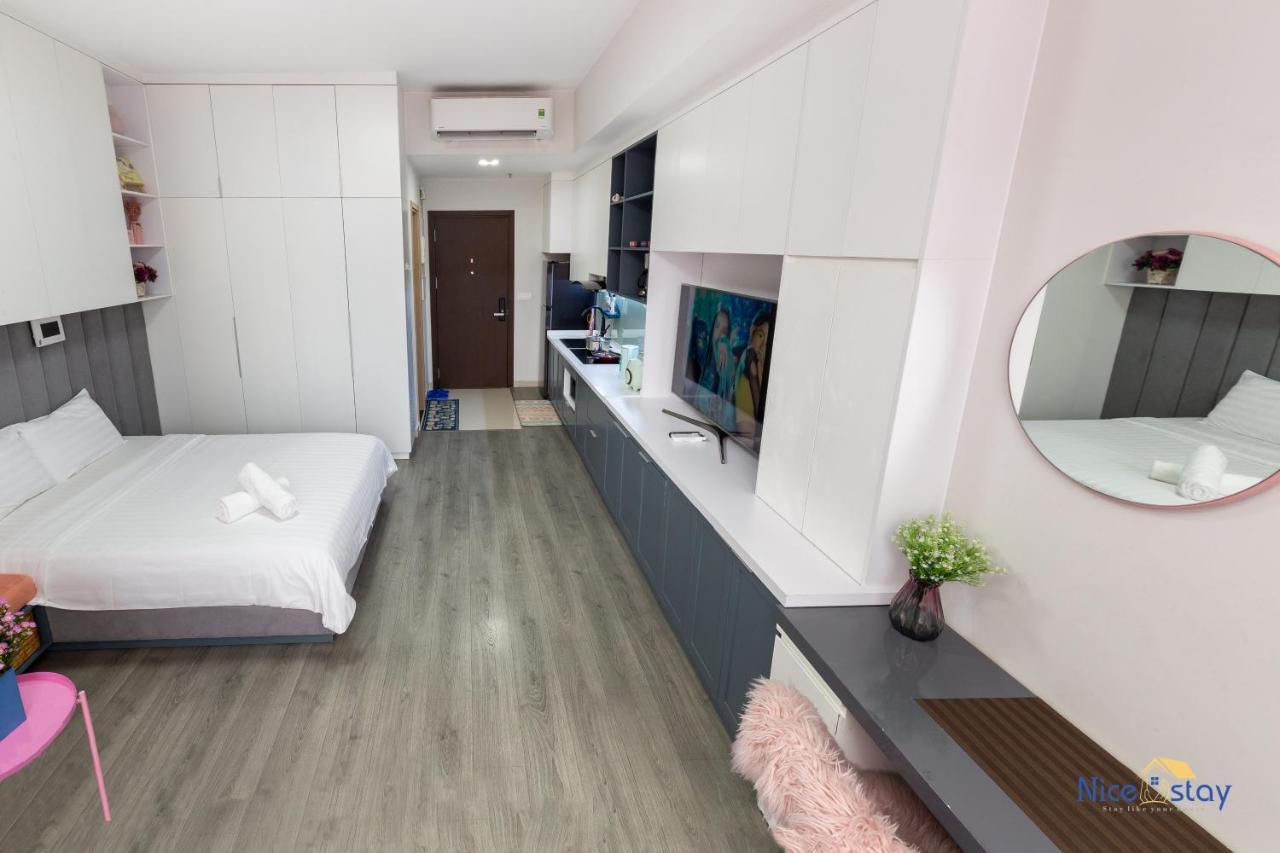 - Botanica Premier- Sg Airport * TP. Hồ Chí Minh